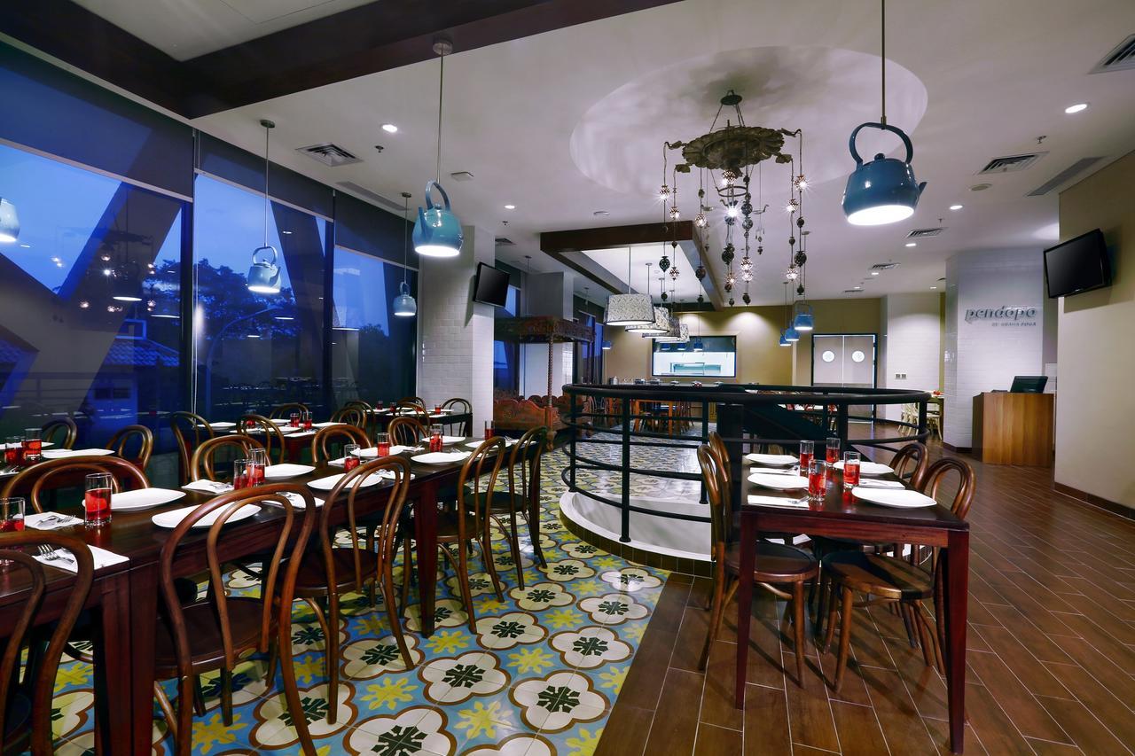 Hotel Neo+ Kebayoran Jakarta Eksteriør billede